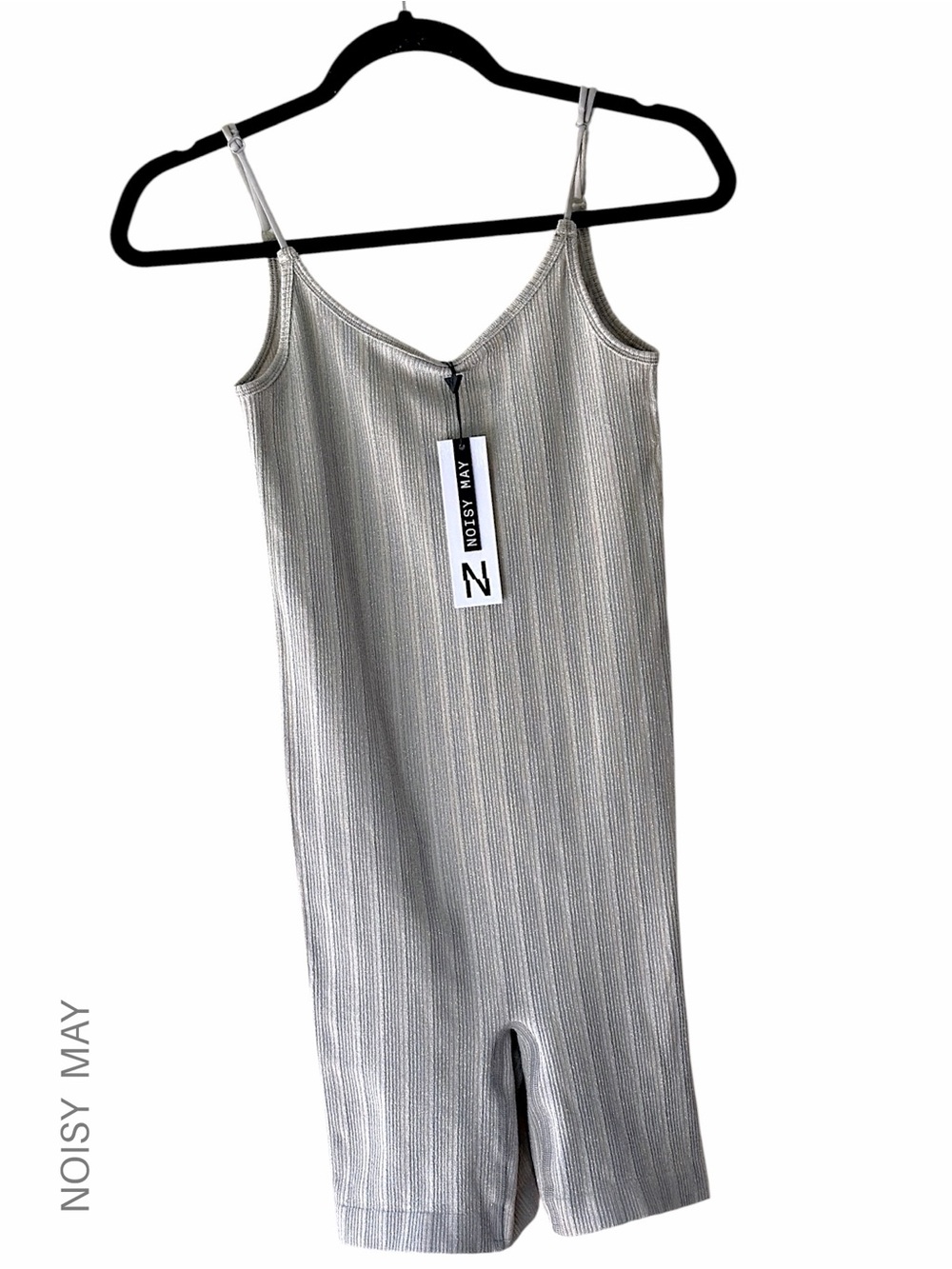 NWT NOISY MAY CORA METALLIC SILVER RIBBED ROMPER ONE-PIECE DEEP BACK | SM/MED